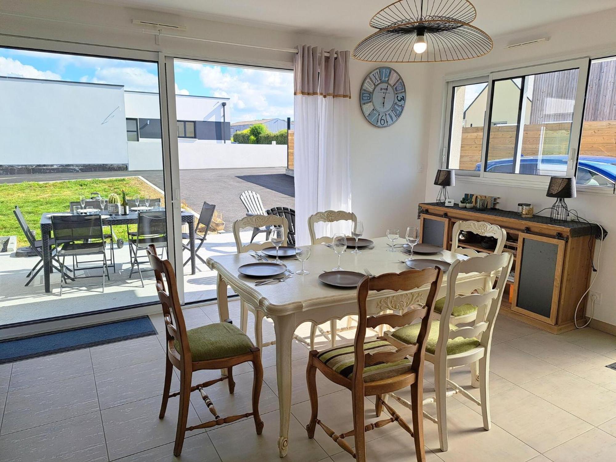 Single Storey Holiday Home In Cléder Εξωτερικό φωτογραφία